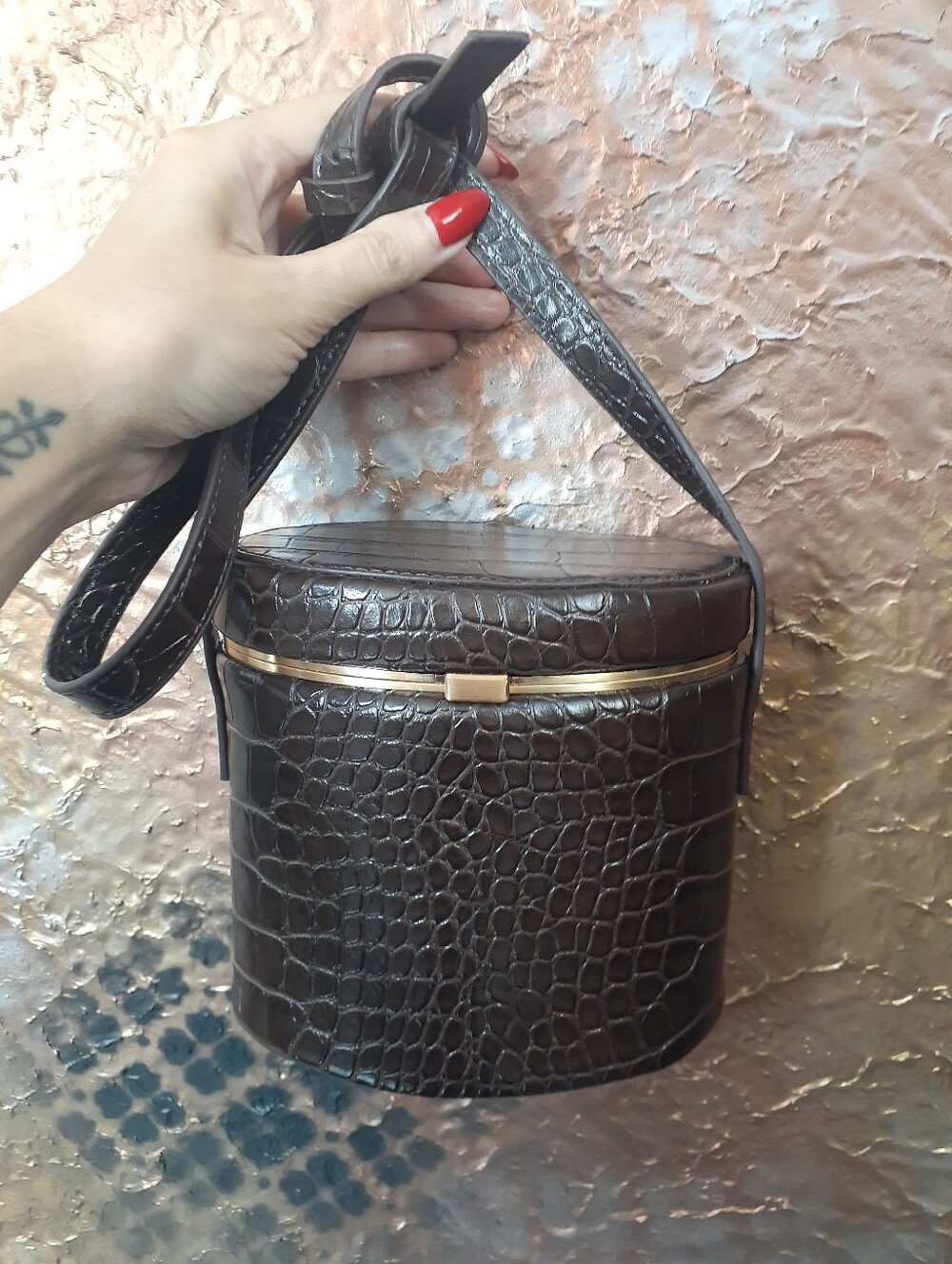 Zara Nwot Classic Croc-Embossed Brown Vanity Bag - Women